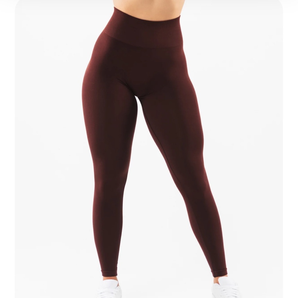Alphalete Amplify Leggings (Original fit)